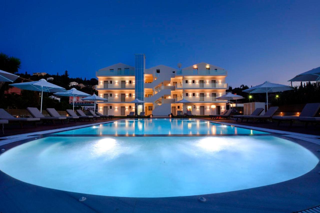 V Luxury Suites Kanálion Екстериор снимка