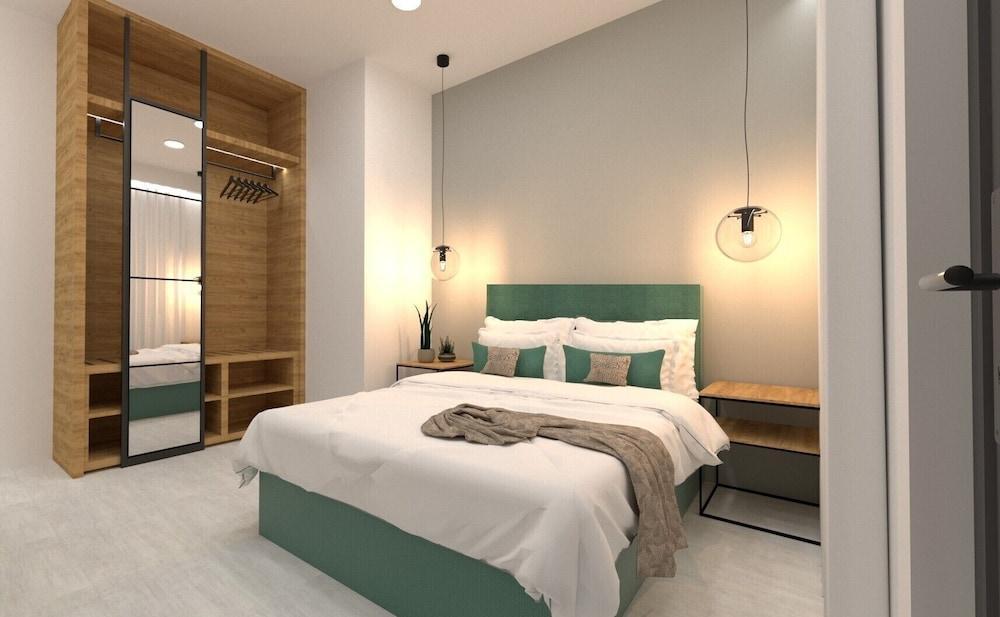 V Luxury Suites Kanálion Екстериор снимка