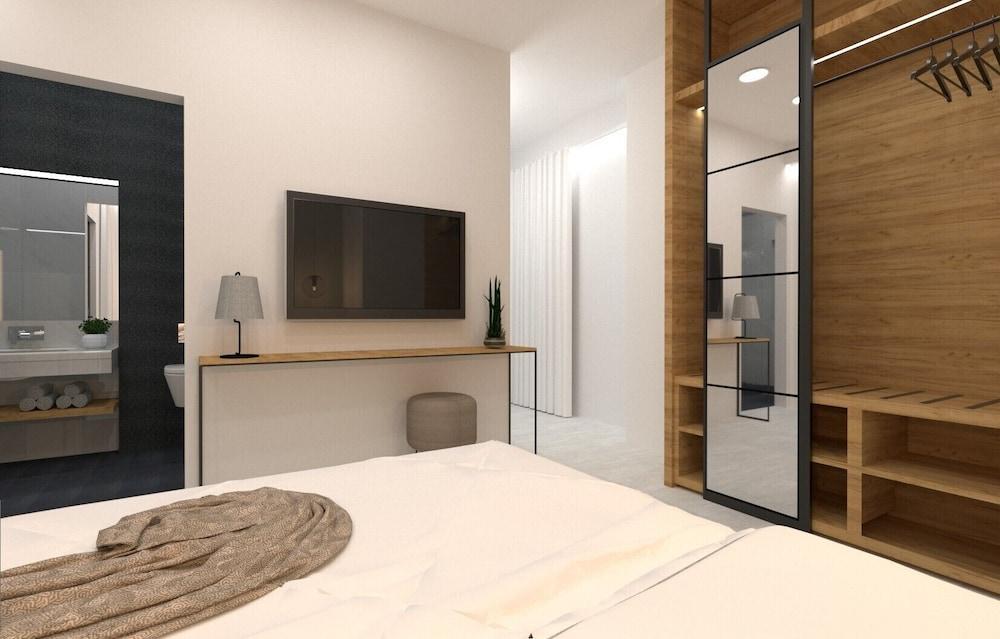 V Luxury Suites Kanálion Екстериор снимка